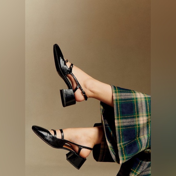 Sézane Paula Babies in Patent Black FR 38 / US 7 - Picture 1 of 16